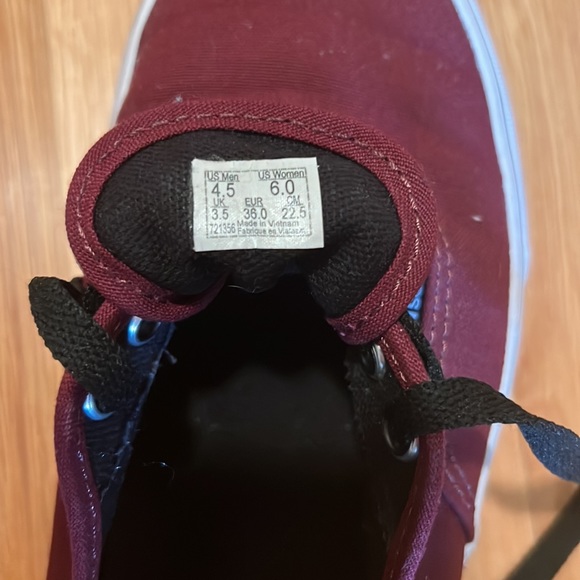 Vans Sneakers - Picture 4 of 5